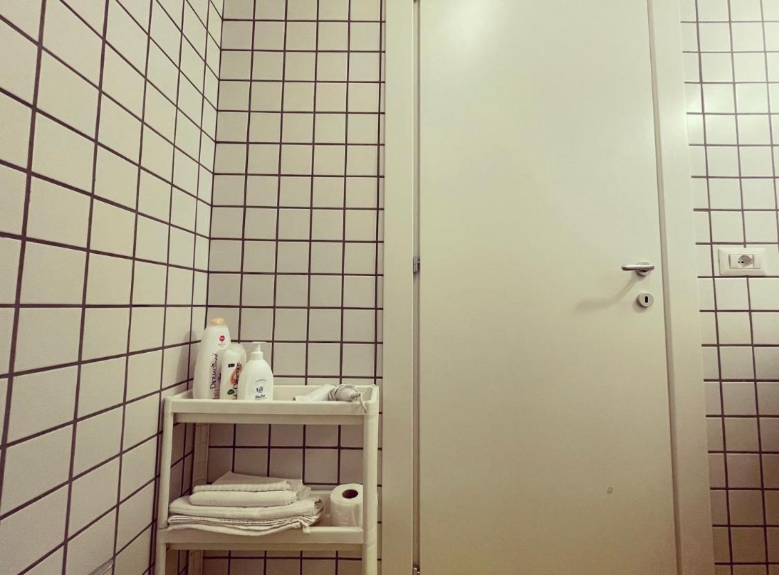 Central Rooms Napoli מראה חיצוני תמונה